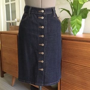 Women’s Levi button up pencil skirt